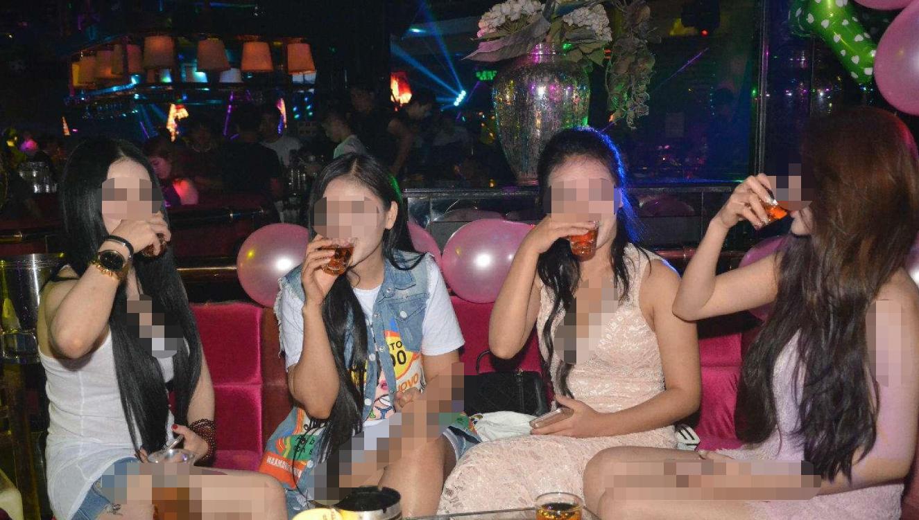 揭秘夜场ktv,揭露酒吧招陪酒女的高薪骗局