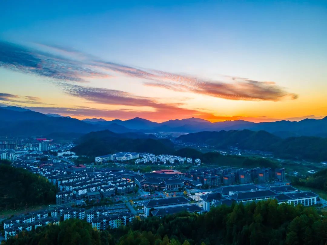 温汤镇住一周攻略,温汤古镇一游