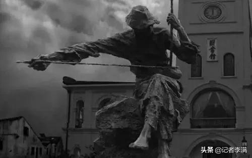 90年代的瞎子阿炳,瞎子阿炳悲惨的歌曲