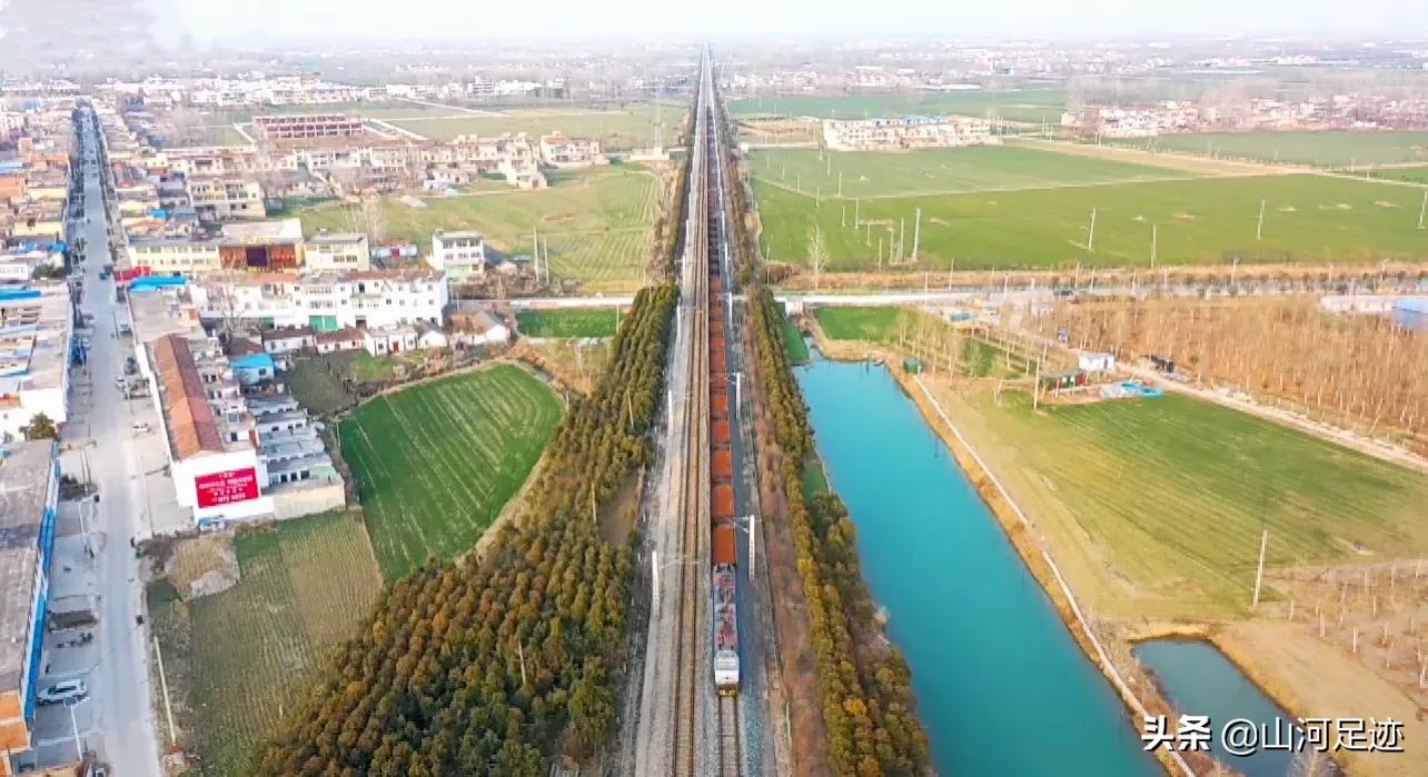 和圣故里，旧称黄湖，为皖地设县最晚的县城之一