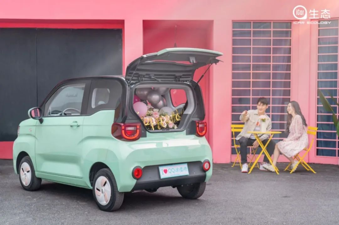 奇瑞qq冰淇淋低配版车主感受,纯电微型车新选择奇瑞qq冰淇淋