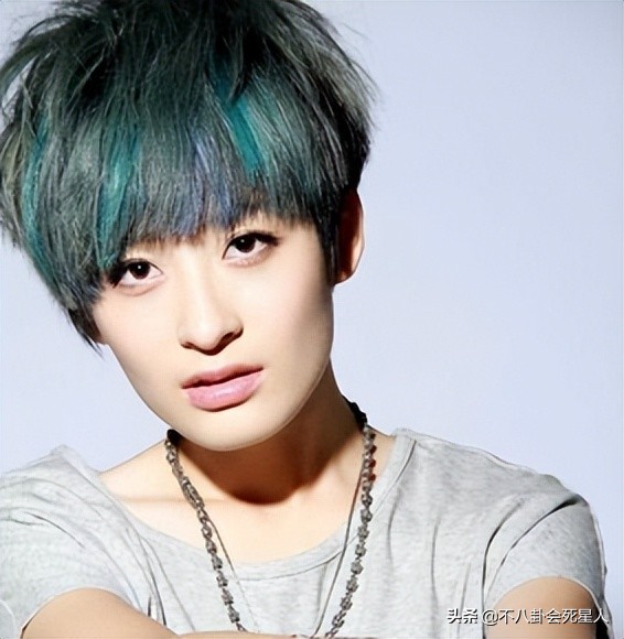 自以为很红，其实耍大牌都没人理，这8位明星简直尴尬又可笑