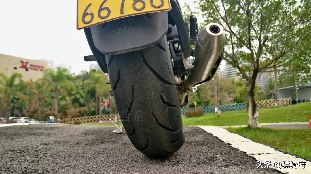 排量即是王道的下一句是什么,排量大真的可以为所欲为