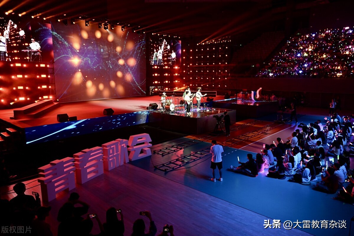 五四青年节在校怎么度过,五四该怎么过