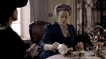 人死后的骨灰可以分几份存放吗,骨灰下葬多年后会变成什么