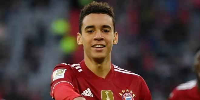 曼联43绝杀利物浦马奎尔,曼联43绝杀利物浦全场集锦