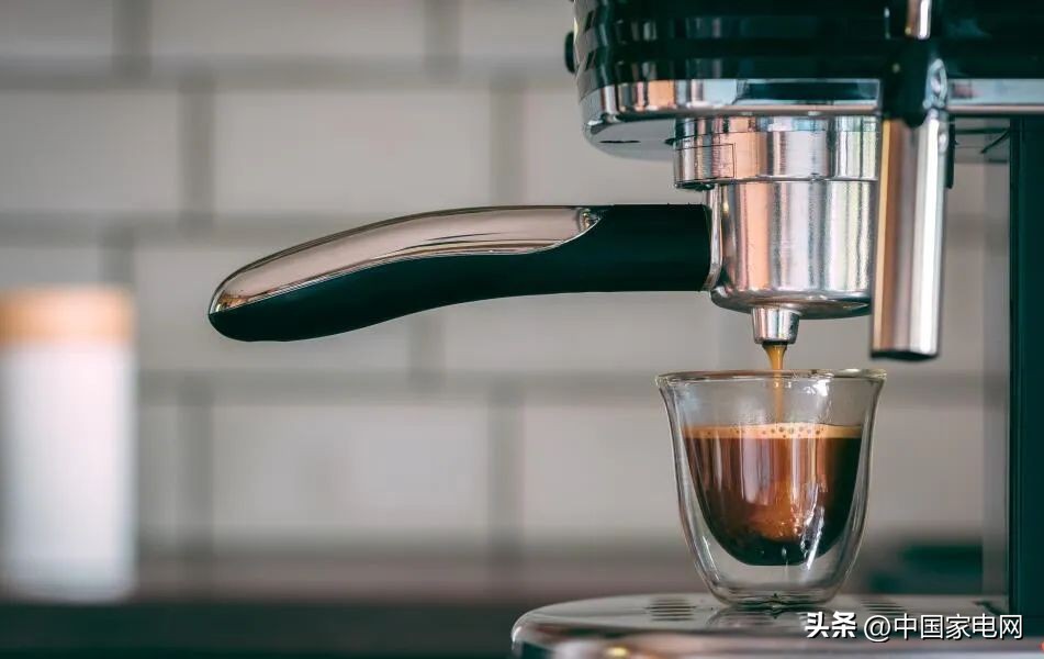 小型咖啡店商用咖啡机推荐,小型商用咖啡机