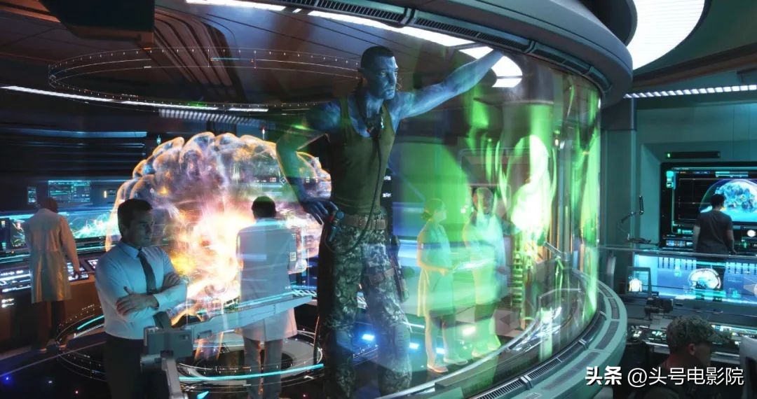 豆瓣8.4开分！揭秘《阿凡达2》主角：73岁奶奶演少女，70岁演反派