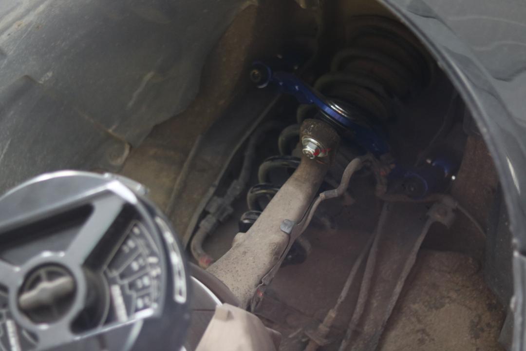 搞了辆“破烂不堪”05年凌志LS430，进厂翻新重造，复活又变新车