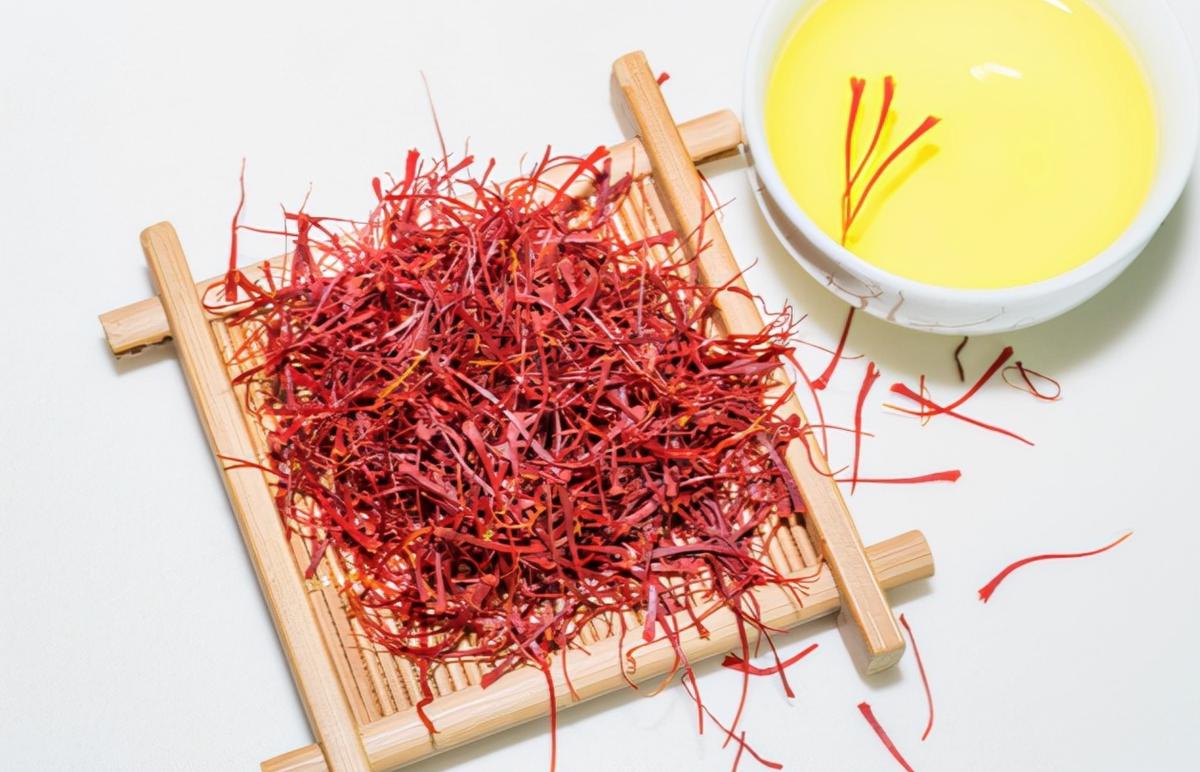 藏红花是智商税还是真的有用,为什么藏红花有贵有便宜