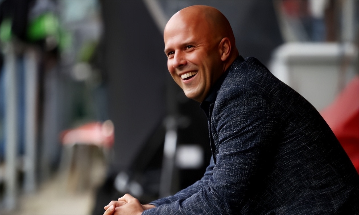 费耶诺德主教练简历,费耶诺德主教练是谁