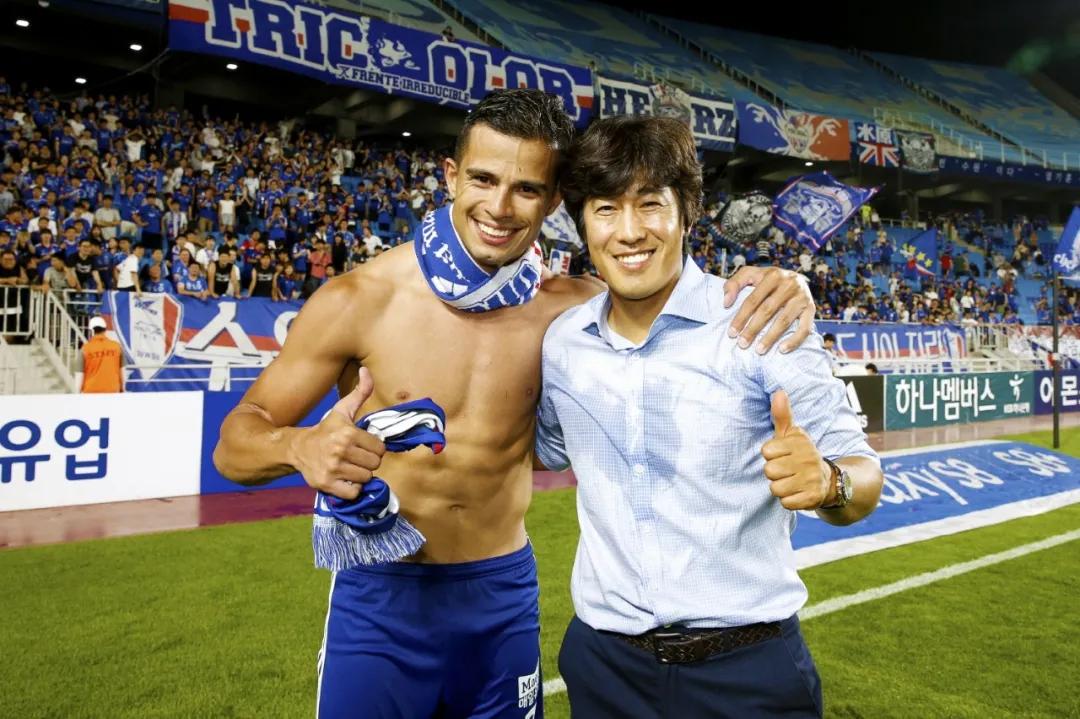 乔纳森世界波中超,乔纳森天津泰达c罗