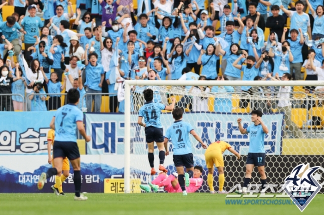 韩国媒体报道中国人救韩国老人,韩媒报道中国男子救韩国老人