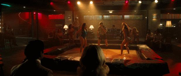 *欲肉**满满，一个脱衣舞中的“美国梦”，美版《狂飙》太狂了！