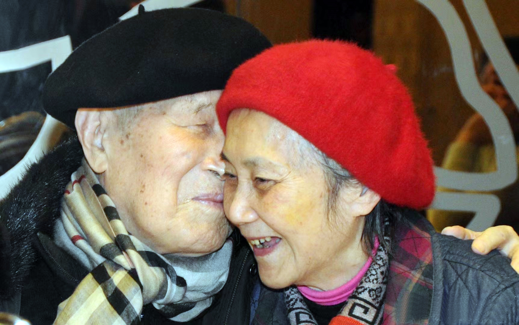 又一著名女演员去世,又一著名女歌唱家因病离世