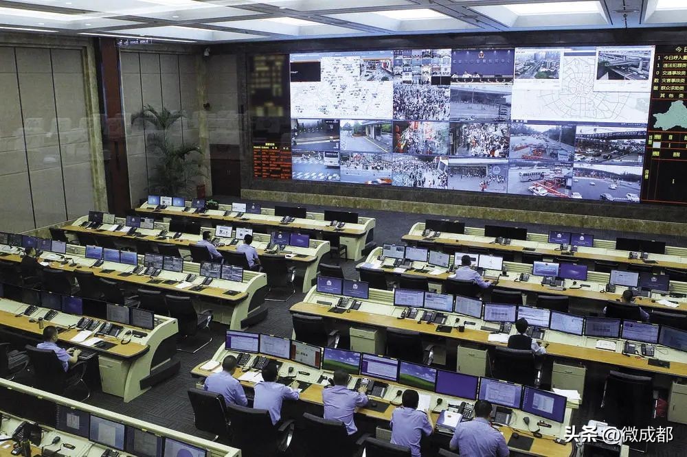 成都青年的十二时辰,成都十二时辰解读