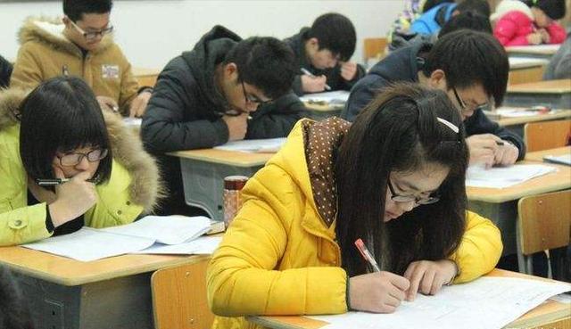 进入高三成绩差的原因,高三学生成绩差怎么学习