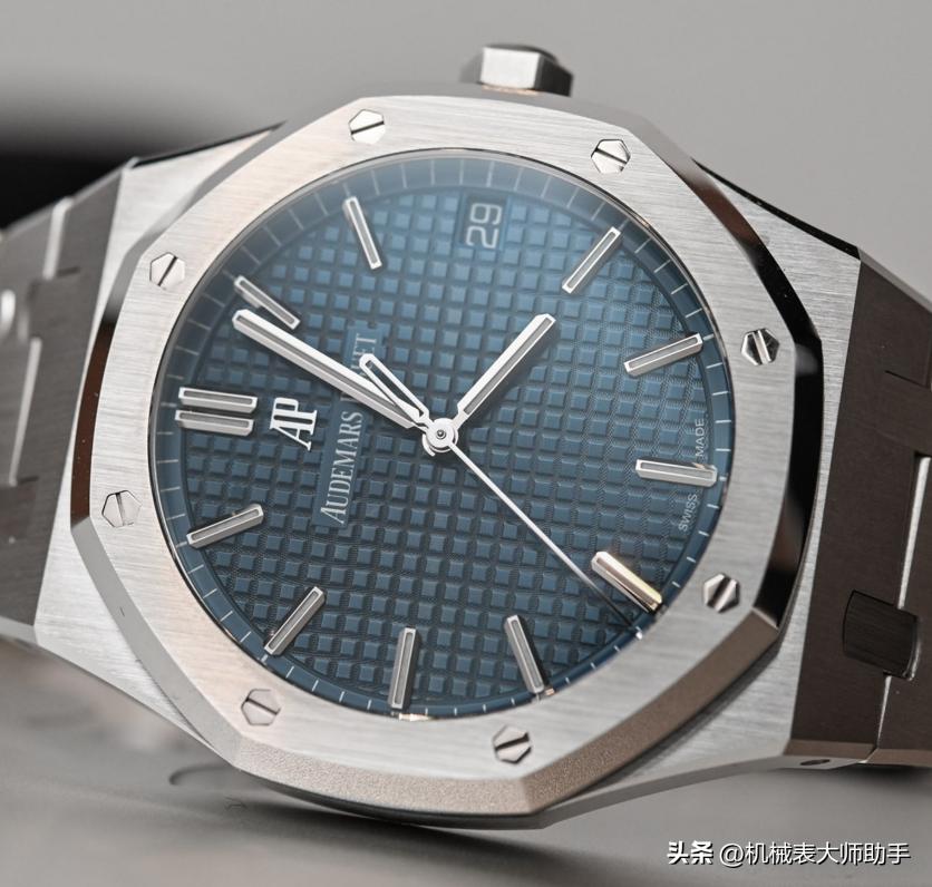 手表机芯级别怎么区分好坏,手表哪几种机芯比较好