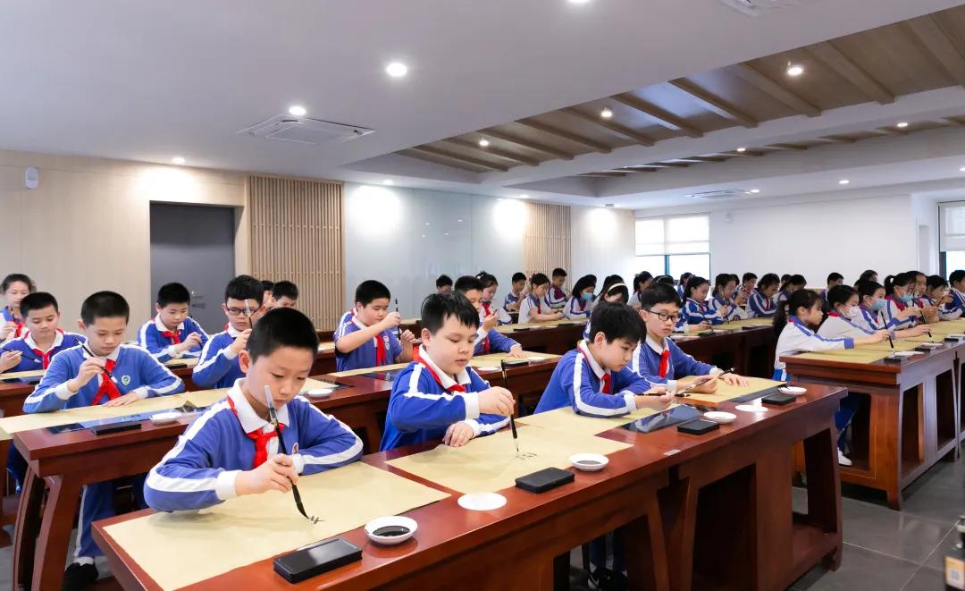 福田图书馆开馆了吗,最新的深圳福田图书馆地址