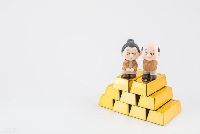 保姆给雇主洗鞋袜,保姆给雇主洗衣服经历