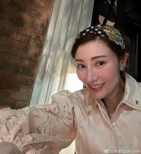 李嘉欣许晋亨结婚10年了还这么甜 (大刘李嘉欣许晋亨)