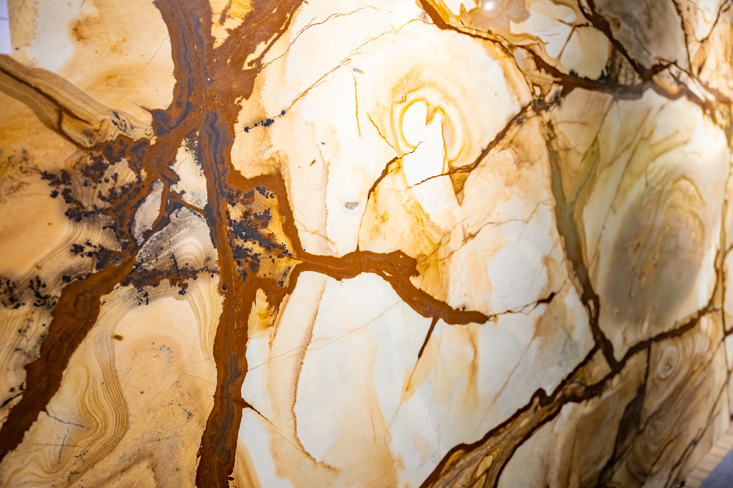 源头奢石家具定制,源头工厂天然奢石