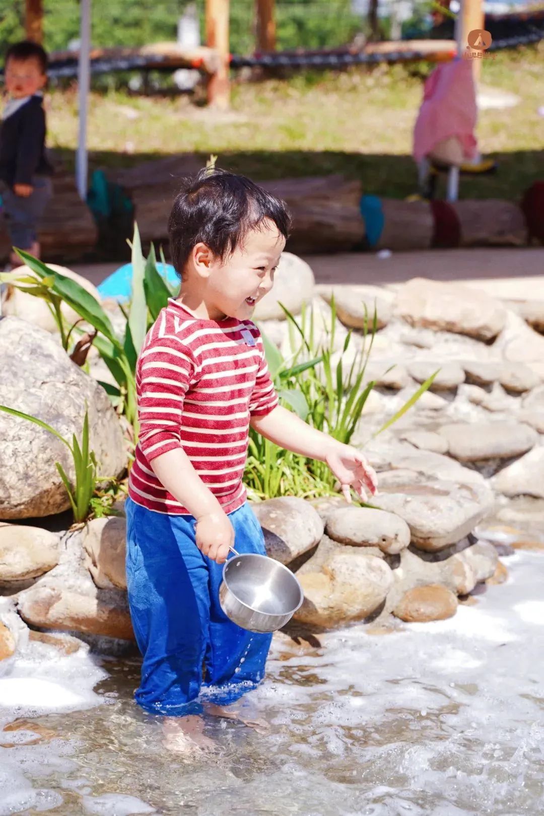 孩子上全托班的最佳年龄,幼儿刚上托班适合上什么课程