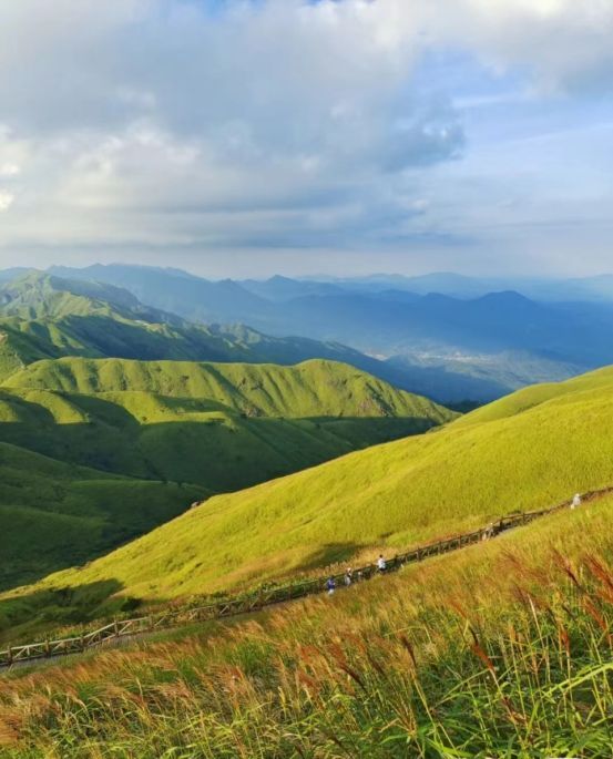 来安福武功山图片,来武功山体验春日的美好