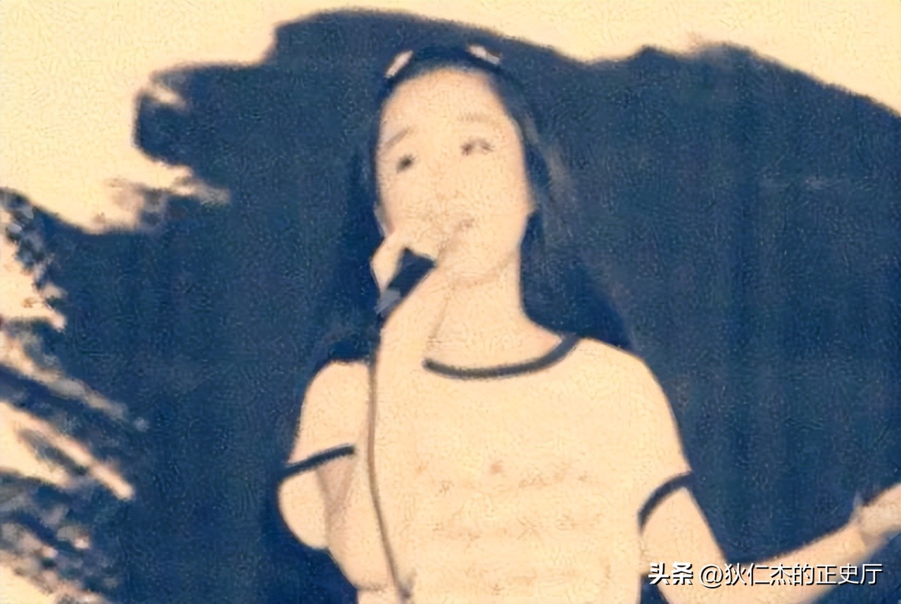 男友赖文峰出狱后娶妻生子，而杨钰莹至今单身，她在追求什么