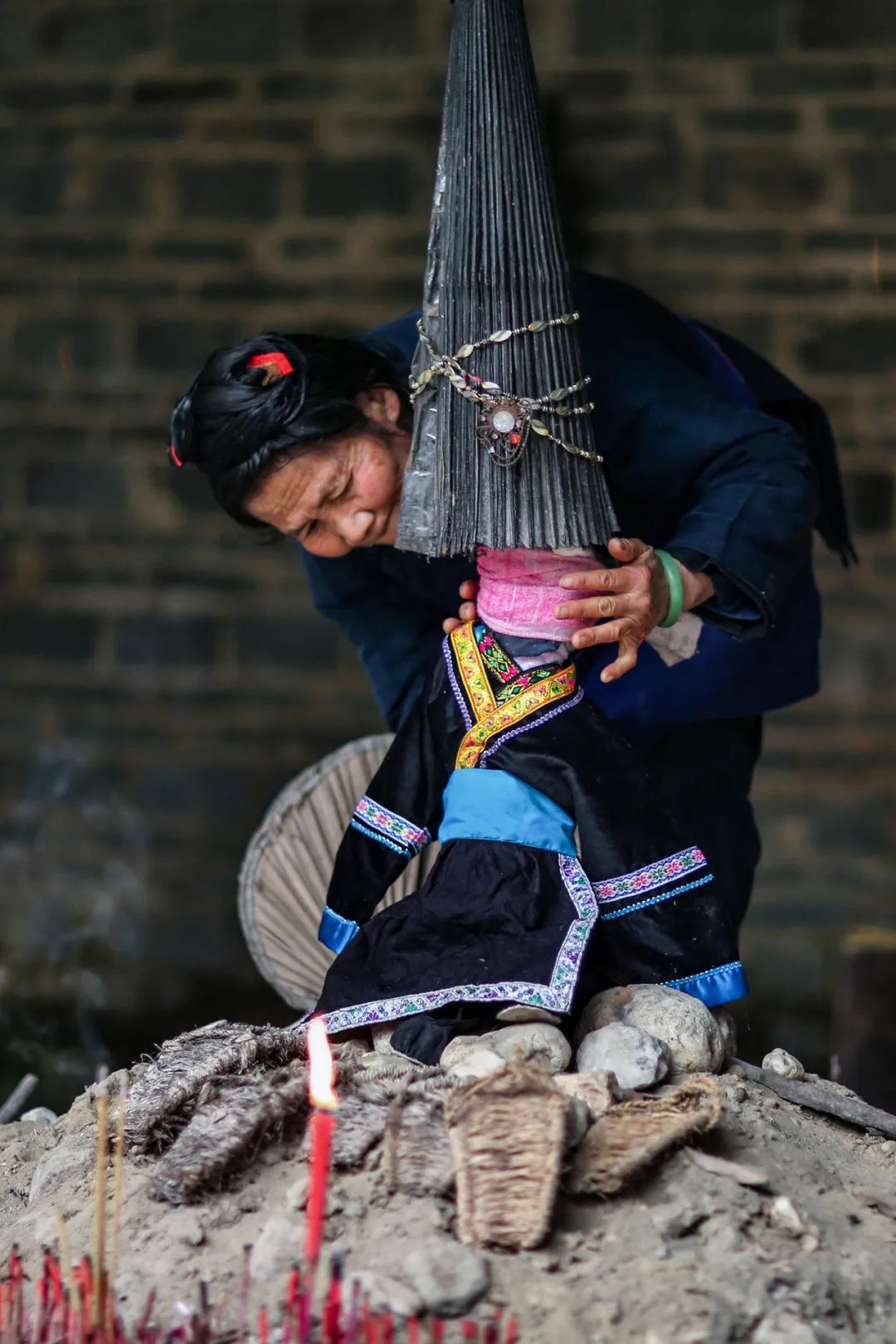 为什么说古今天下人塑造了“千人千面”的贵州？