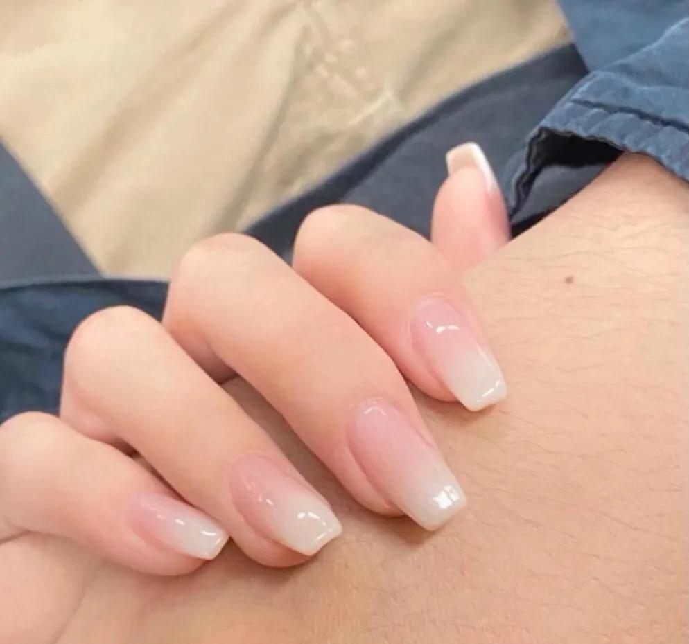 你一定要试试这3种美甲,盘点十款最受欢迎的美甲