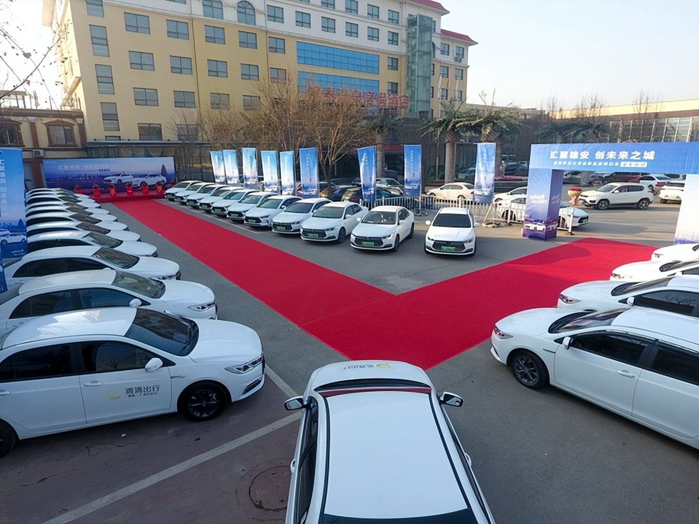 网约车租赁公司面临倒闭,网约车租赁公司租的车合法吗