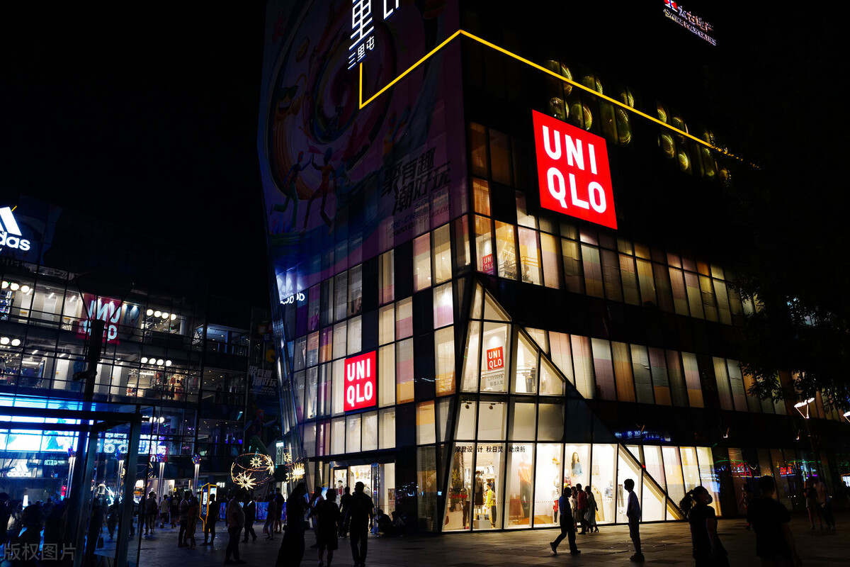 中年男装性价比高的品牌,中年外套男装品牌大全排行榜