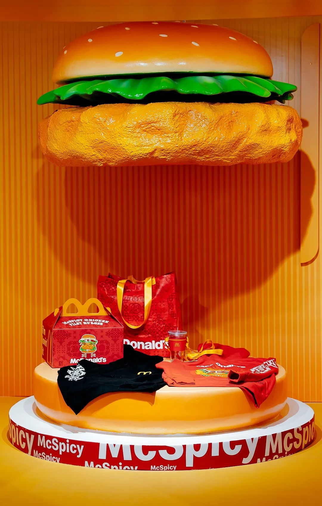 麦当劳联名新春三丽鸥,麦当劳xclot联名礼盒