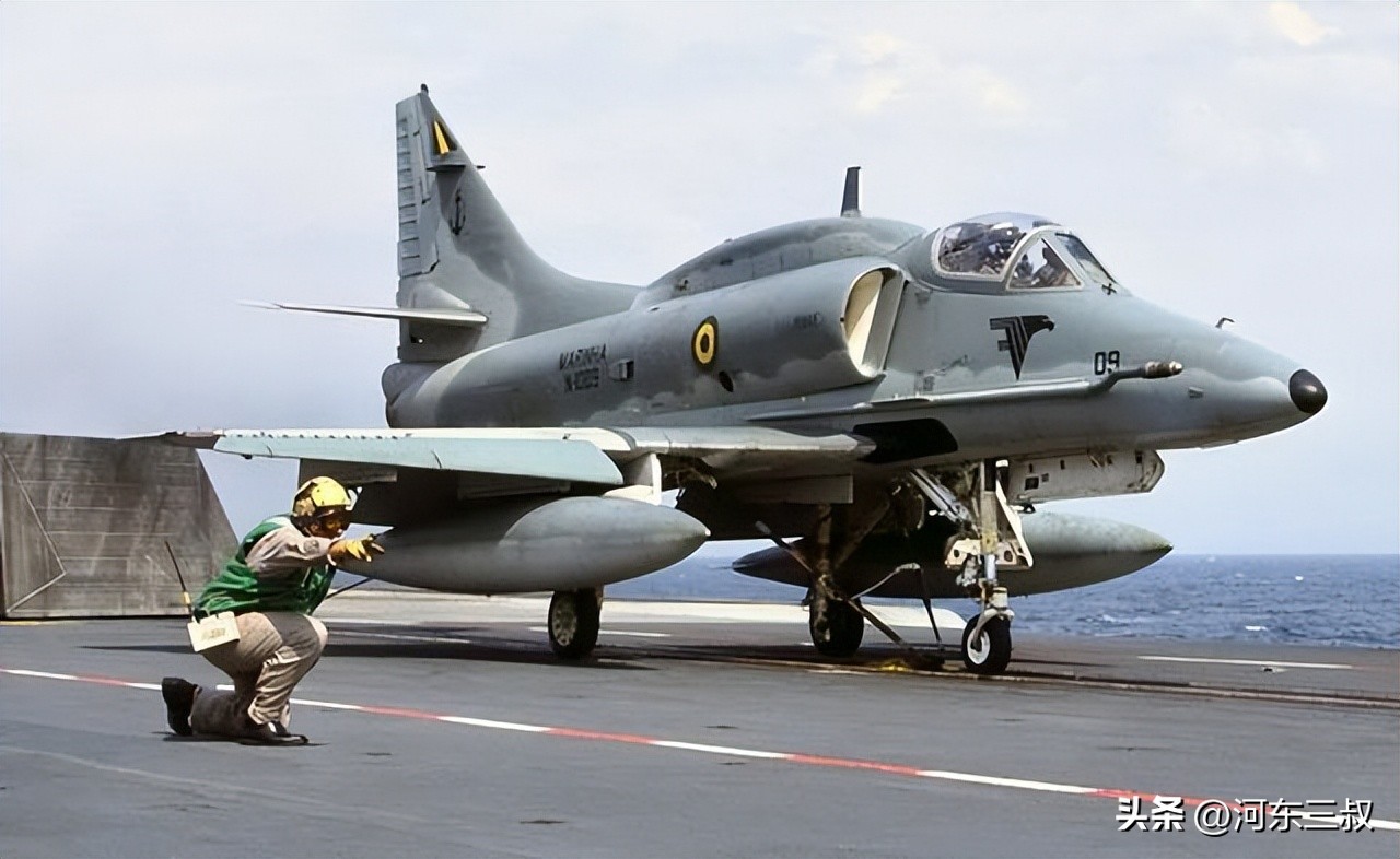 圣保罗号航母是弹射起飞的吗,圣保罗号被击沉