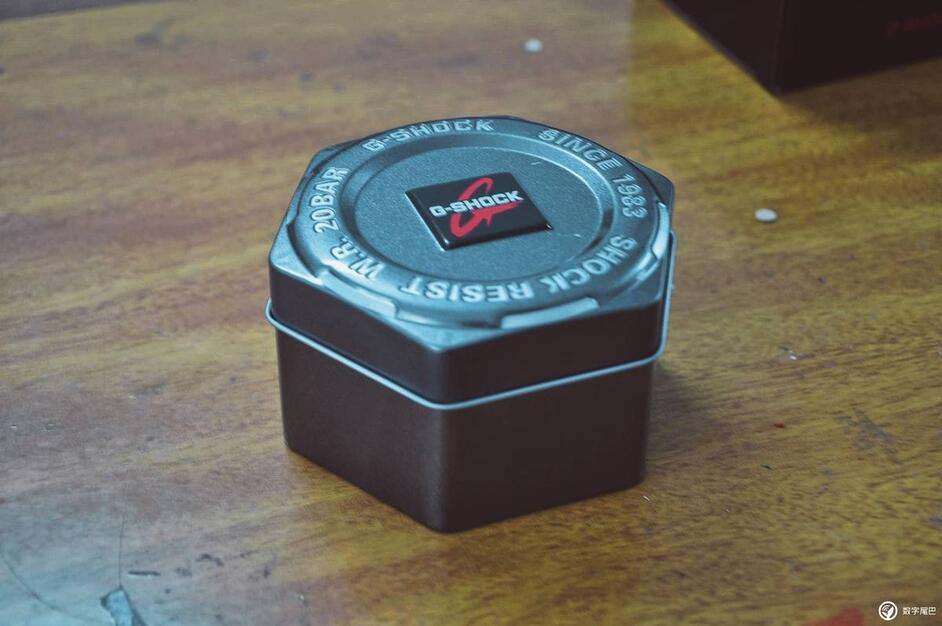 卡西欧g-shockgm-2100怎么调表,入门级卡西欧g-shock腕表