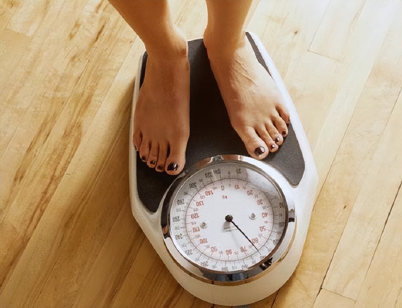 男子标准体重的计算方法,2020男性标准体重表偏瘦