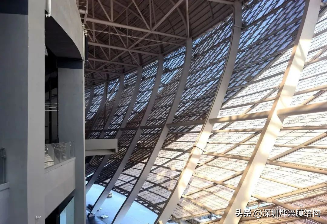 重庆龙兴足球场竣工,重庆龙兴专业足球场造价