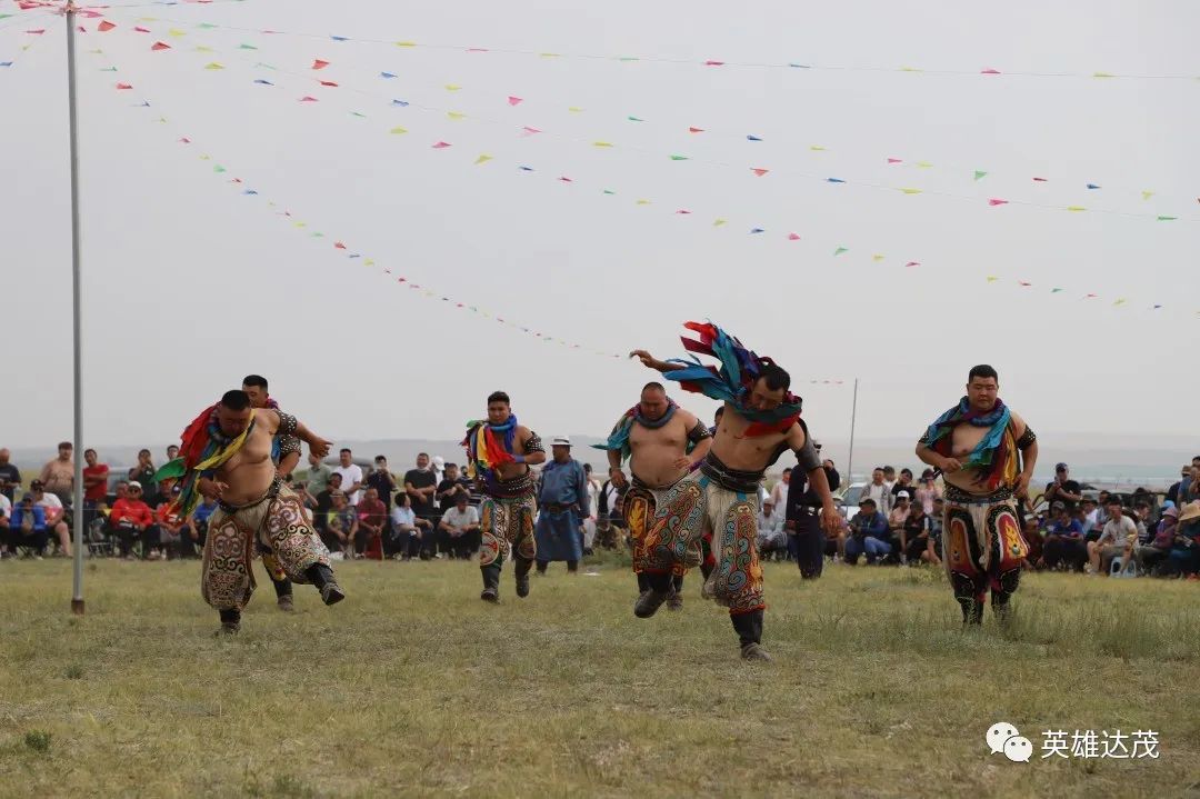 正镶白旗射箭比赛那达慕,达茂旗那达慕开幕式完整版