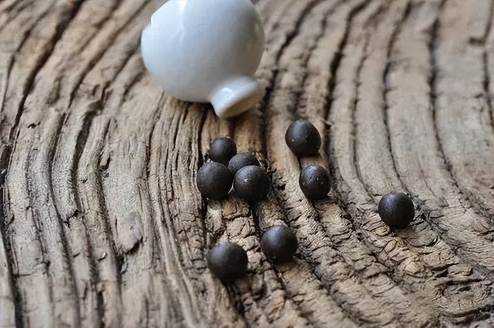 逍遥丸的功效与作用女人服用禁忌,逍遥丸疏肝的对人体的好处