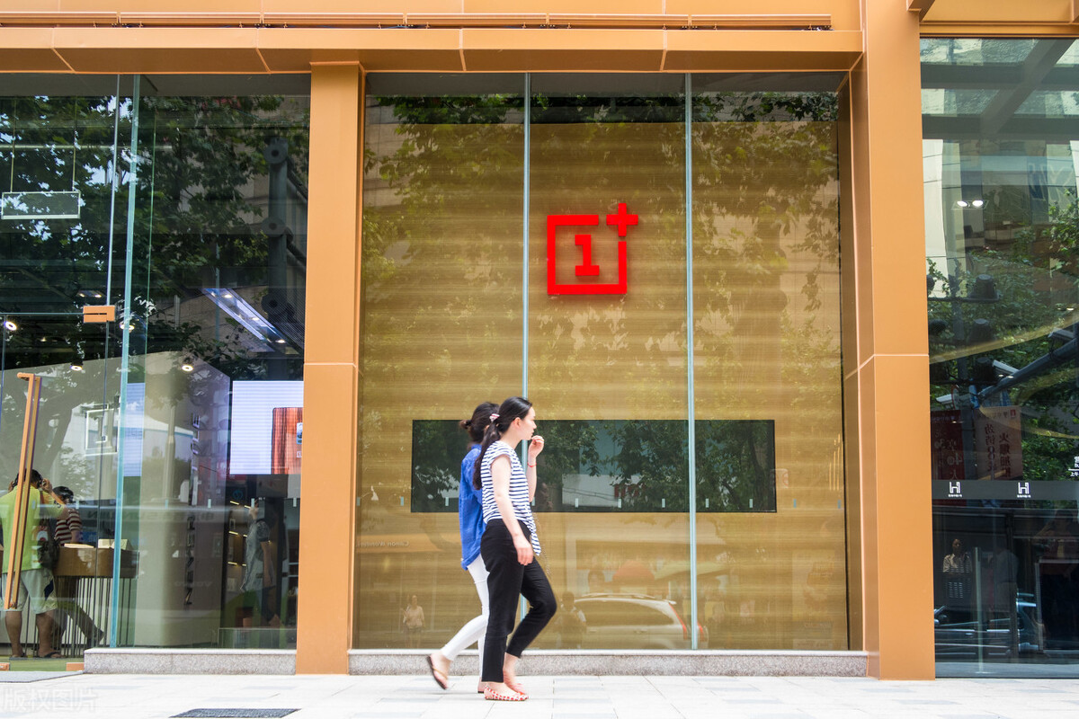 国产手机价格也很高是真的吗,国产手机的价格是怎么涨上去的