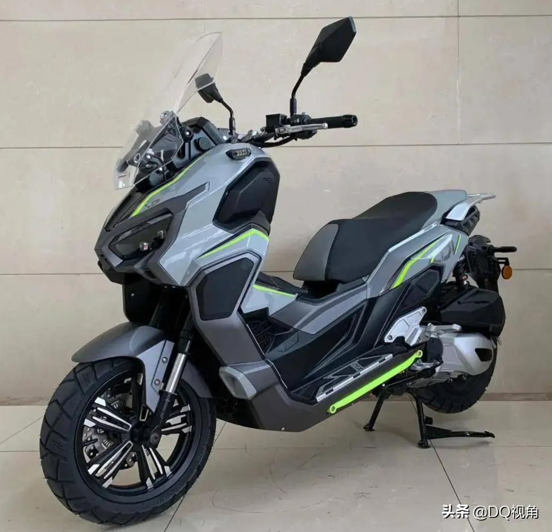 龙嘉新款250踏板评测,龙嘉xdv250踏板摩托车越野