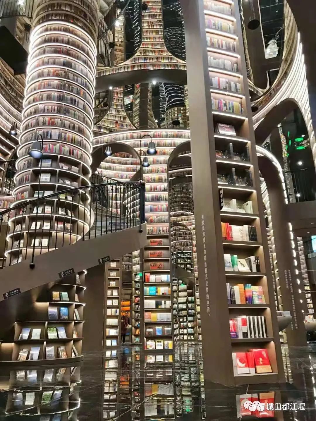 端午小长假怎么玩？水灵妹为你奉上超细致的都江堰深度游、休闲游、畅快游旅行攻略，绝对实用！