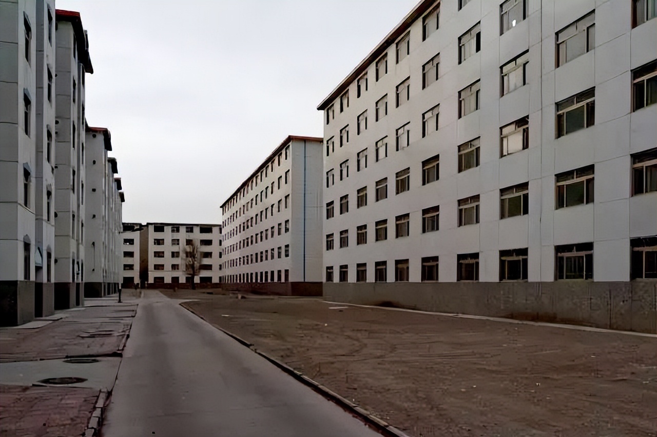 感动！中国最神秘的城市，地图上找不到，代号404，如今人去楼空