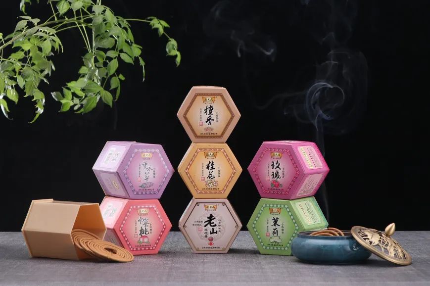 当代年轻人不上进只上香？上香有讲究，5.12-15厦门看香全攻略