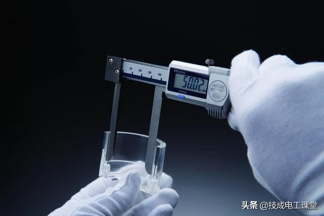 卡尺用0.8还是2.0,卡尺怎么用视频教程