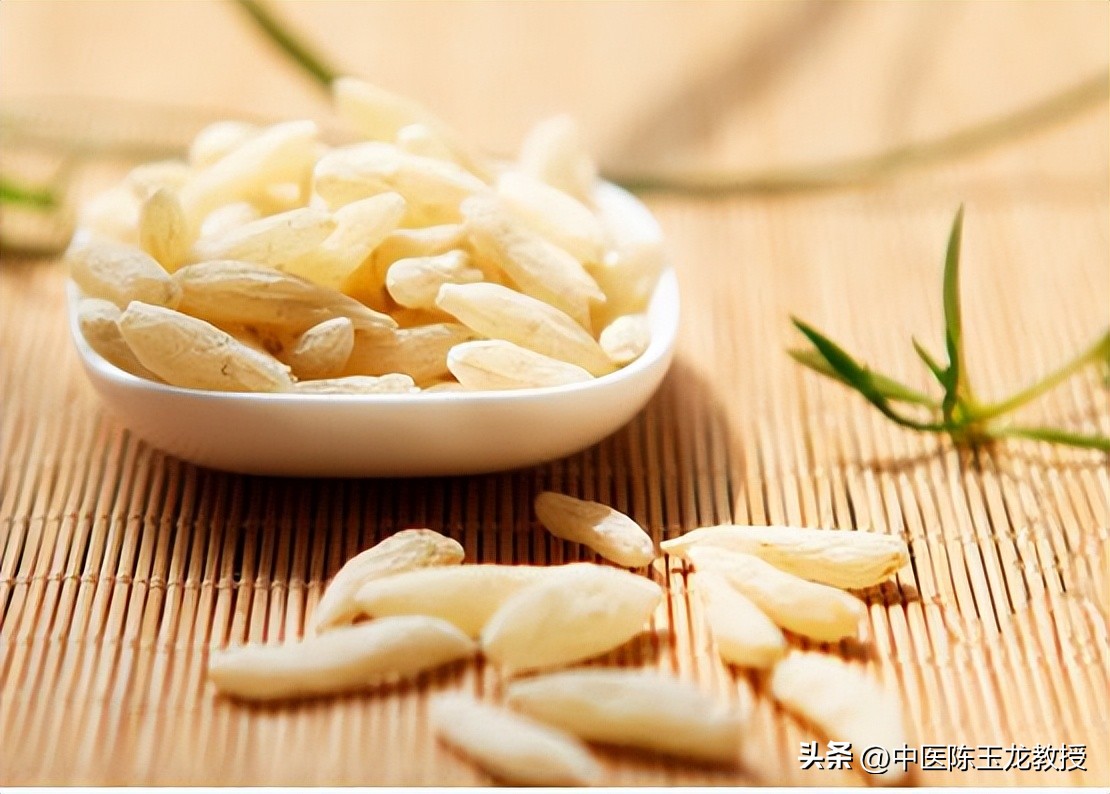 喉咙有痰什么中药泡茶喝有效,喉咙有痰有时咳嗽中药调理