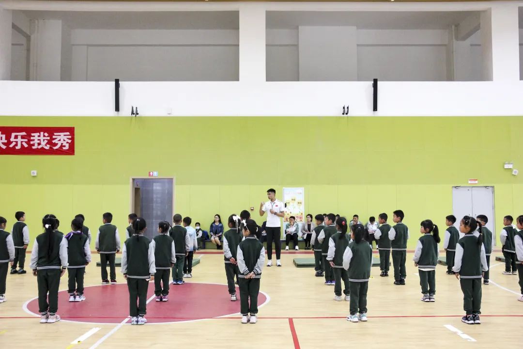 《做有温度的教育》简介,做有温度的教育事业