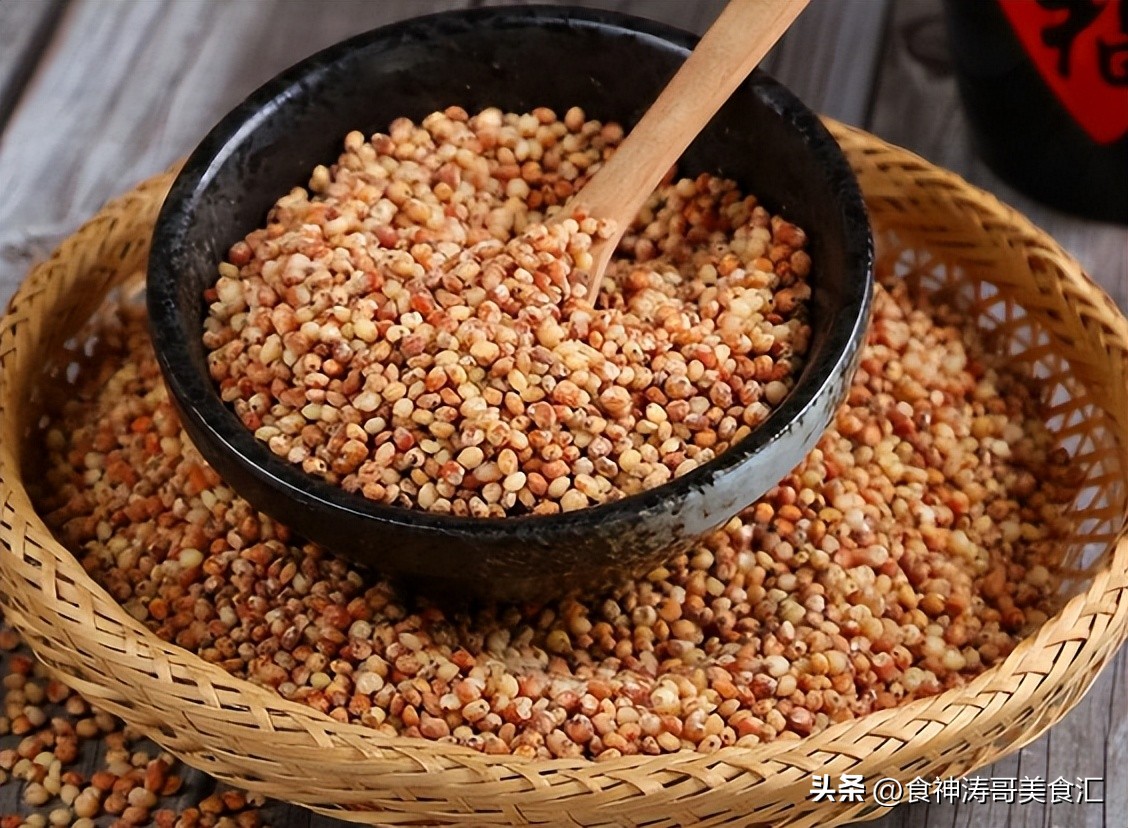 酒瓶上有这三个标记千万别买,酒瓶上绿标和红标有什么区别