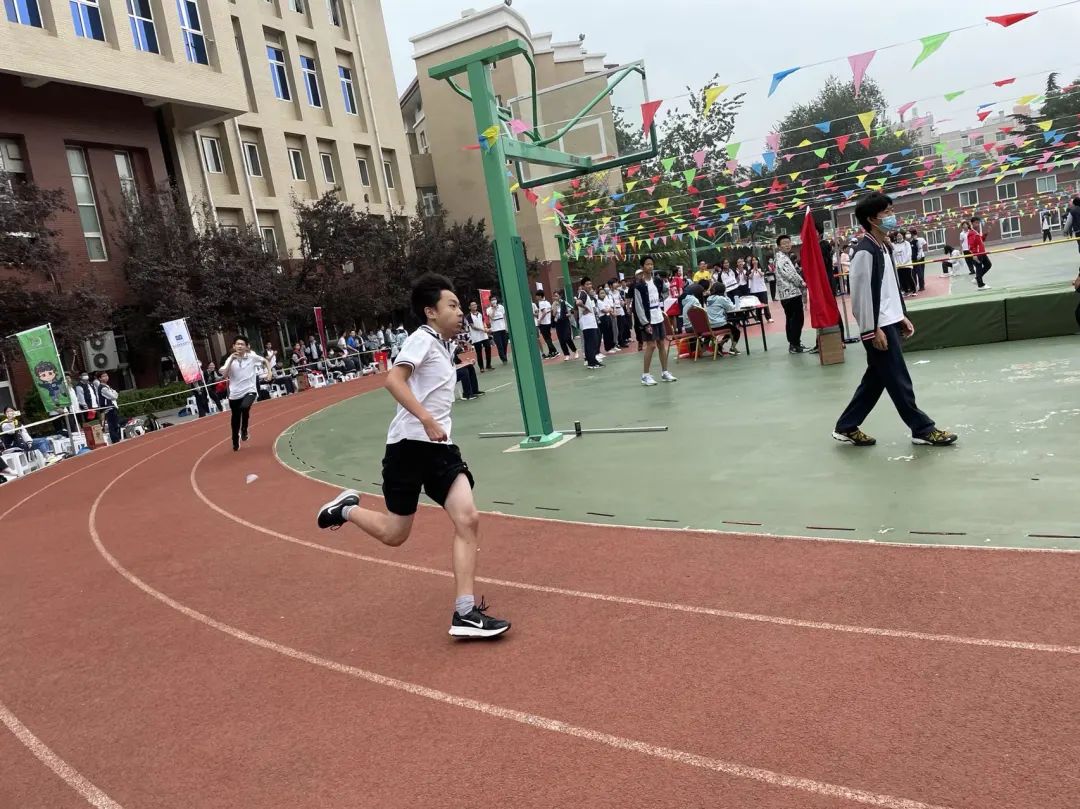 北京市建华实验学校小学,北京市建华亦庄实验学校